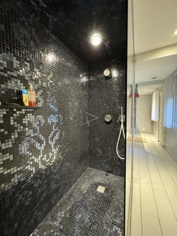 Triplex atypique avec jardin  Chartrons / Rue Poyenne