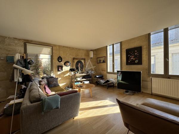 Triplex atypique avec jardin  Chartrons / Rue Poyenne