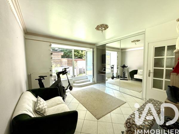 Maison à vendre 6 pièces 205 m² Hurigny