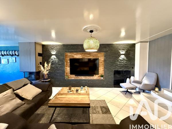 Maison à vendre 6 pièces 205 m² Hurigny
