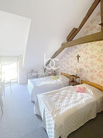 SURZUR Maison 7 pièces 204 m²