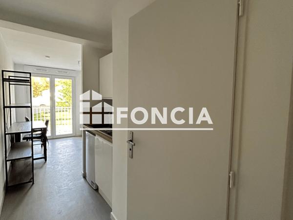 Location Studio meublé 16.78 m² - STUDY'HOP Orleans 45100