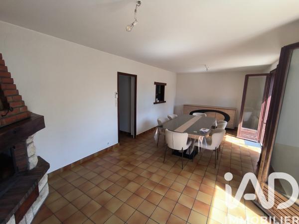Maison à vendre 6 pièces 125 m² Conches-en-Ouche