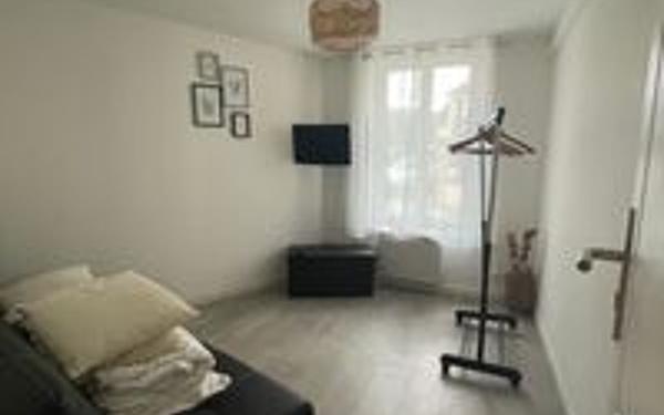 Appartement à vendre    1 pièce • 20 m2 Sevran