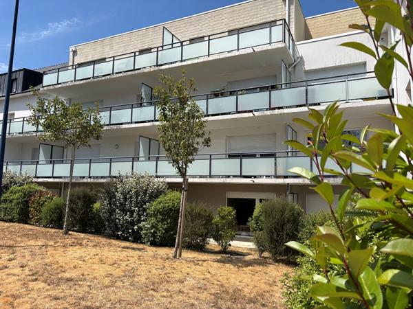 Appartement 2 pièce(s) 40.34m2 avec 2 places de parkings , Auray