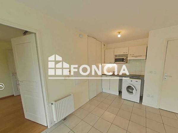 Location Appartement 2 pièces 40.5 m² - RUE GUY BLANQUET Cenon 33150