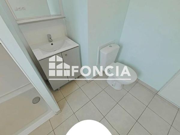 Location Appartement 2 pièces 40.5 m² - RUE GUY BLANQUET Cenon 33150