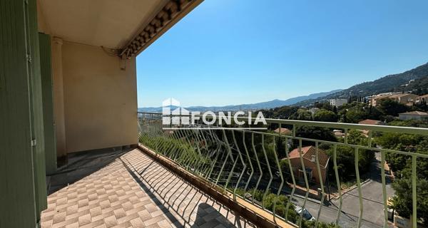 À vendre Appartement 5 pièces 97.15 m² - Toulon 83100