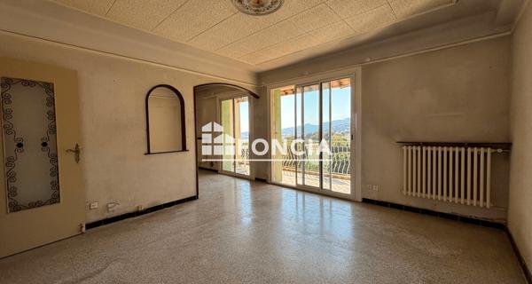 À vendre Appartement 5 pièces 97.15 m² - Toulon 83100