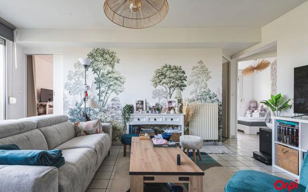 Appartement à vendre    2 pièces • 74 m2 Reims