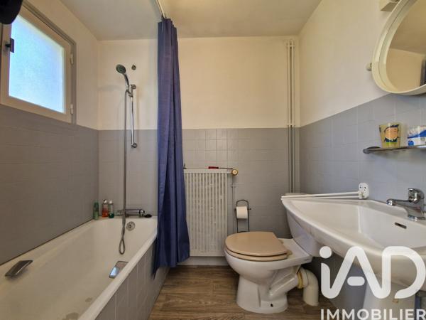 Maison à vendre 5 pièces 117 m² Poitiers