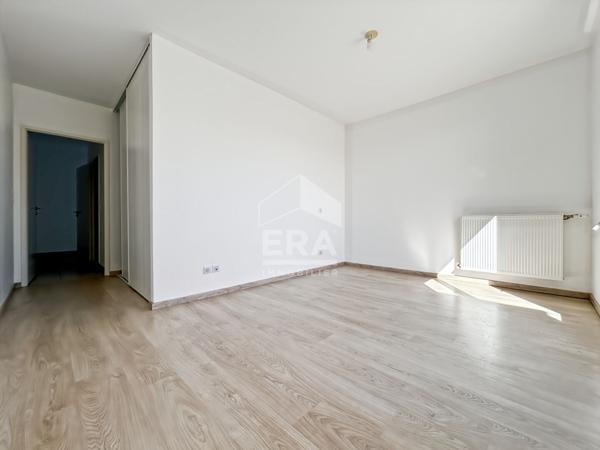 TRAM-CENTRE-VILLE-DERNIER ÉTAGE -ROOFTOP