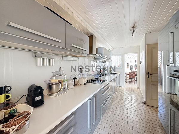 À vendre maison de type F4,115m2 avec terrasses et Jacuzzi à Baimbridge aux Abymes