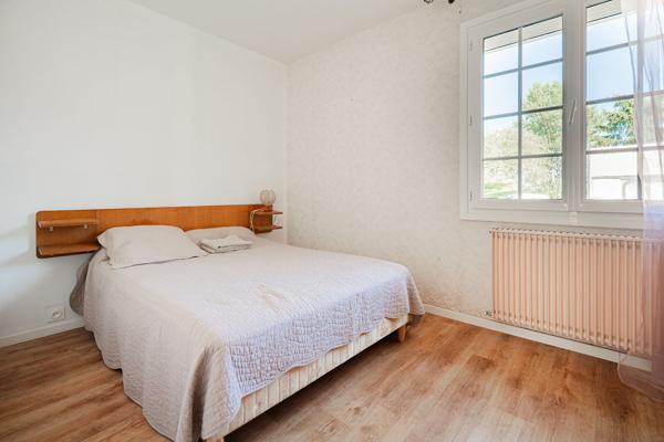 Maison 6 pièce(s) 121 m2 , Bellevigne en layon