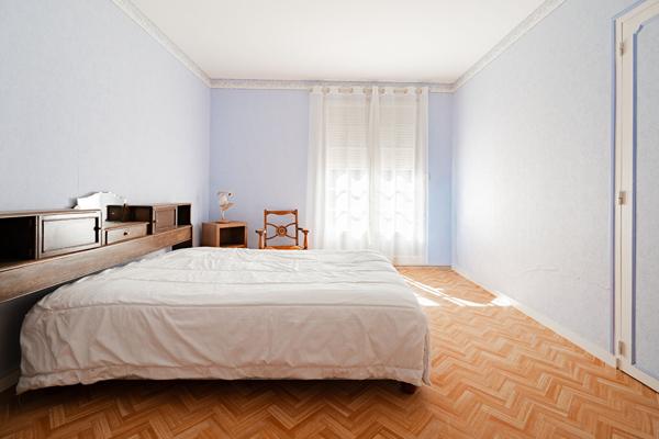 Maison 6 pièce(s) 121 m2 , Bellevigne en layon