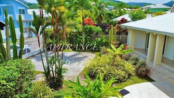 ✨RARE SUR LE MARCHÉ✨ Villa à vendre 4 pièces LES TROIS ILETS (972)