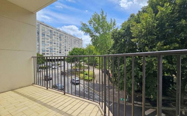 Appartement à louer    4 pièces • 122,97 m2 Vanves