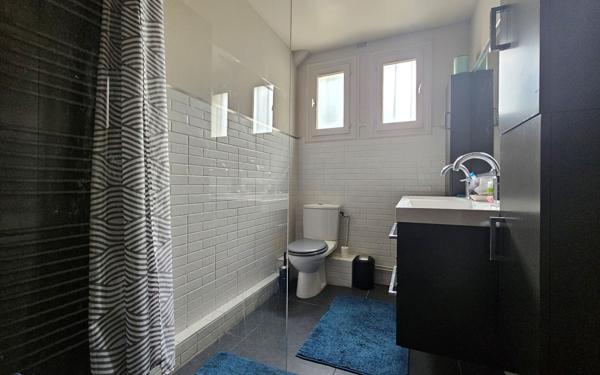 Appartement à louer    4 pièces • 122,97 m2 Vanves