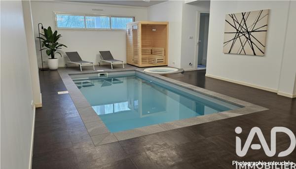 Maison à vendre 10 pièces 280 m² Orvault