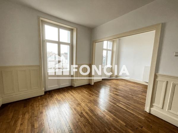 Location Appartement 4 pièces 66.76 m² - 28 RUE DE THIONVILLE Nancy 54000