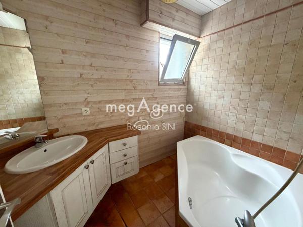 Maison à L' ILE-D'OLONNE, 85340 - 6 pièces 140m²