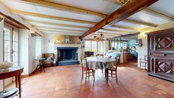 belle demeure en pierre