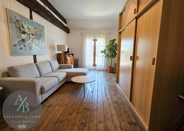 Bien mieux qu'un appartement, maison de ville en plein centre !