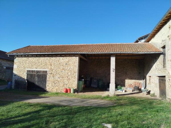 Ferme avec jardins et dépendances