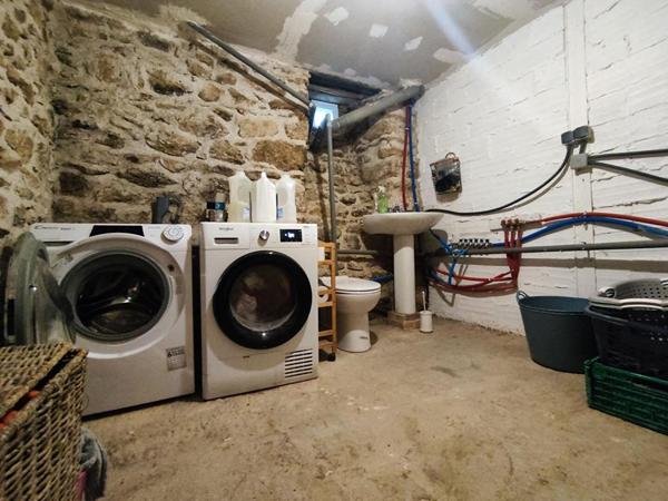 Ferme avec jardins et dépendances