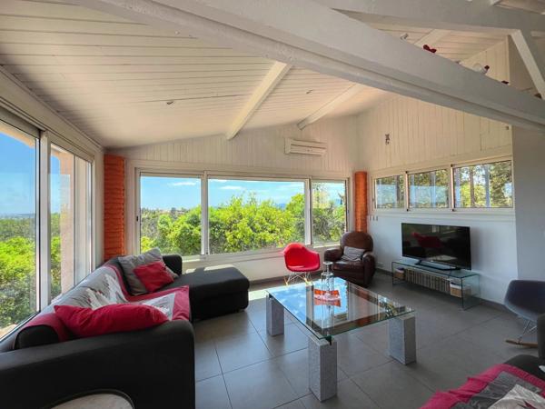 Vente Maison 6 pièces 120 m2 à Fréjus