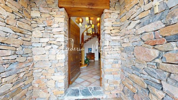 Maison d’exception à Gratentour, luxe et confort