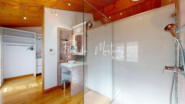 Maison d’exception à Gratentour, luxe et confort