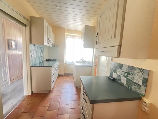 Maison à vendre |  Mehun-sur-Yèvre |  4 pièces | 61 m²