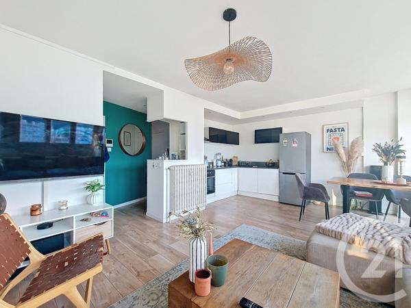 Appartement T3 à vendre  3 pièces - 65,08 m2 CHAMALIERES - 63