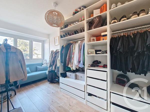 Appartement T3 à vendre  3 pièces - 65,08 m2 CHAMALIERES - 63