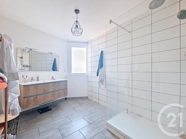 Appartement T3 à vendre  3 pièces - 65,08 m2 CHAMALIERES - 63