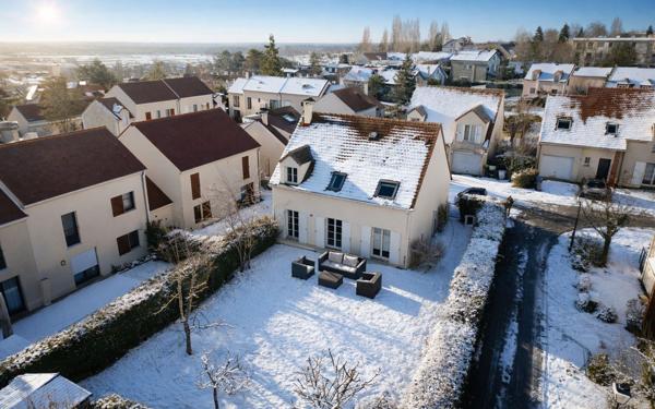 Maison à vendre    6 pièces • 120 m2 Chambourcy