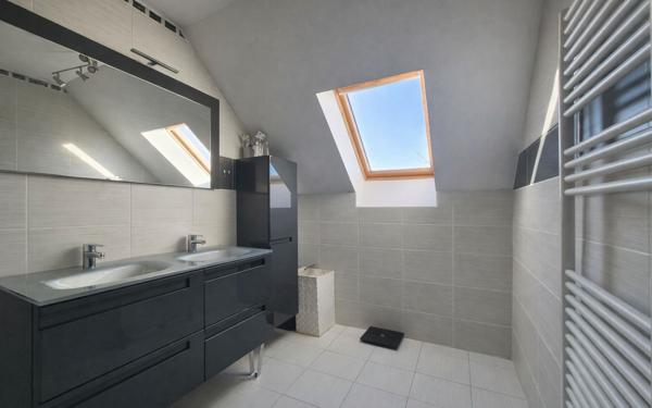 Maison à vendre    6 pièces • 120 m2 Chambourcy