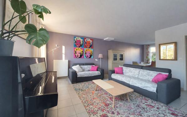 Maison à vendre    6 pièces • 120 m2 Chambourcy