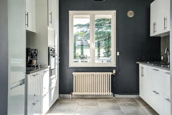 EXCLUSIVITÉ – SAINT-CYR-SUR-LOIRE – QUARTIER DU POTET – MAISON 126 M² – 5 CHAMBRES – TERRAIN 600 M²