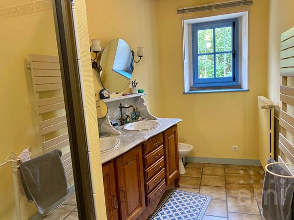 Maison Sciecq 6 pièce(s) 225 m2