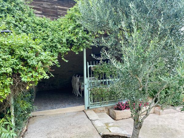 Maison Sciecq 6 pièce(s) 225 m2