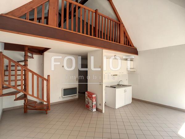 Ensemble immobilier 5 logements avec garages environs 300 m2