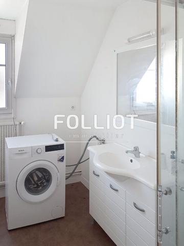Ensemble immobilier 5 logements avec garages environs 300 m2