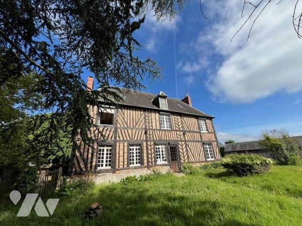 PROCHE ORBEC JOLI MANOIR DANS UN BEL ENVIRONNEMENT