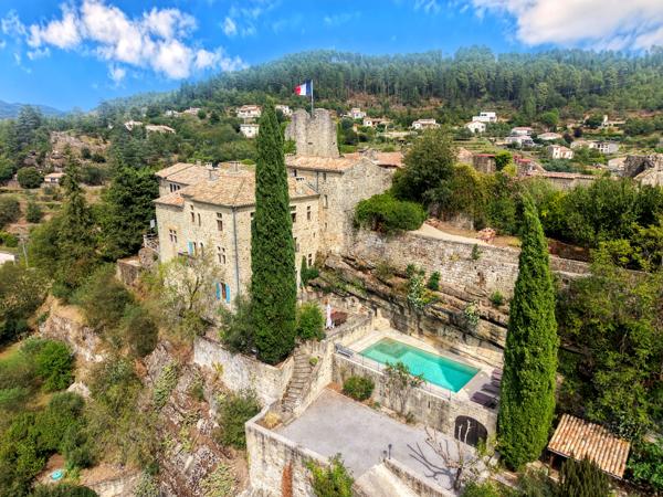 Chateau à vendre à Ucel (07200) - Ardèche