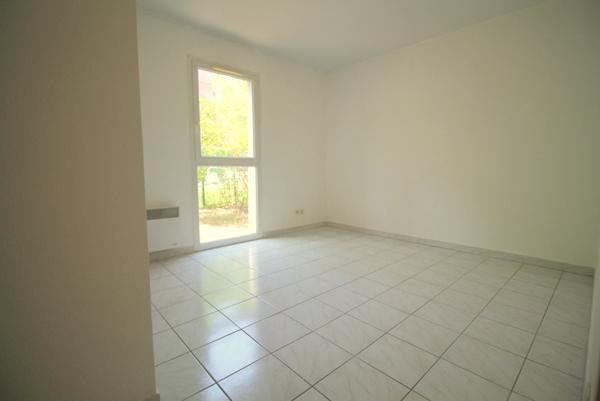 Balaruc-les-Bains (34540) Bel appartement T3 avec terrasse, jardin, place de stationnement à Balaruc-Les-Bains