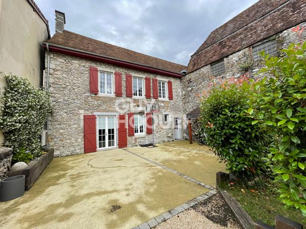 Maison familiale au coeur d'Orthez