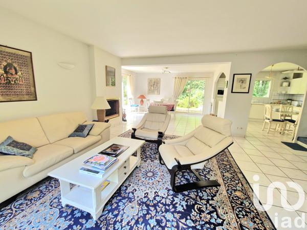 Maison à vendre 5 pièces 122 m² Forges-les-Eaux