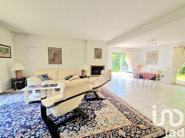 Maison à vendre 5 pièces 122 m² Forges-les-Eaux